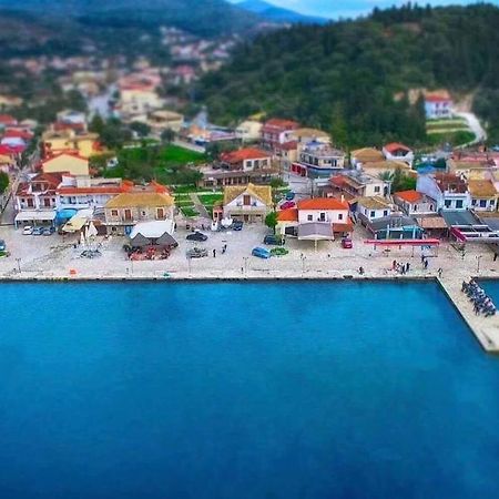 Saint Nicolas Sívota Buitenkant foto