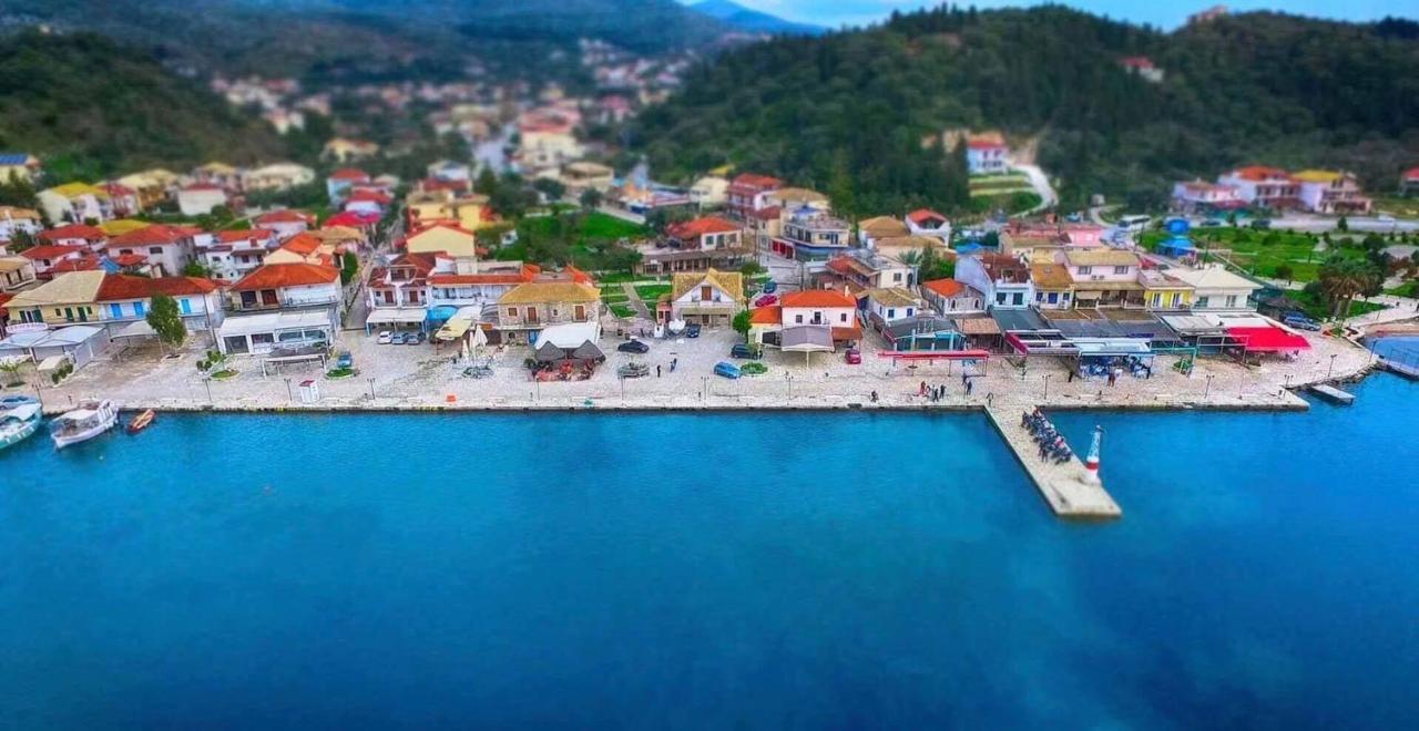 Saint Nicolas Sívota Buitenkant foto