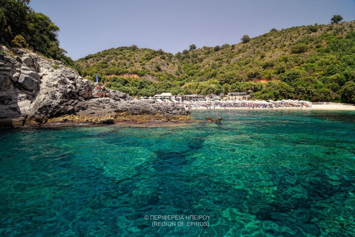 Saint Nicolas Sívota Buitenkant foto
